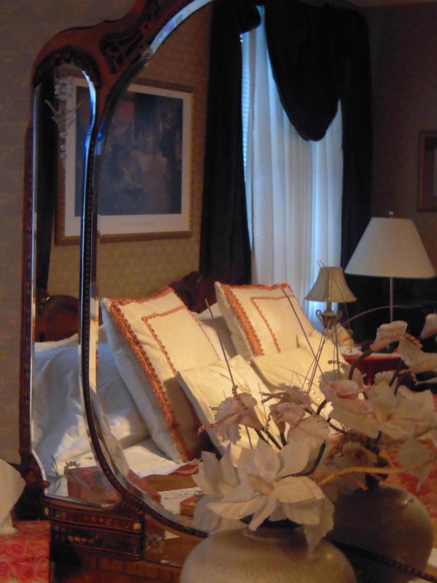 L'Arvidienne Couette Et Cafe Квебек Экстерьер фото